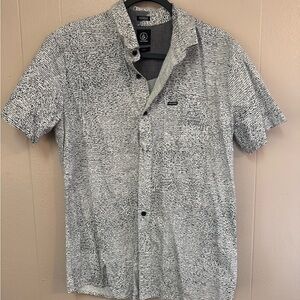 Volcom Men's Black and White Button-Up Shirt